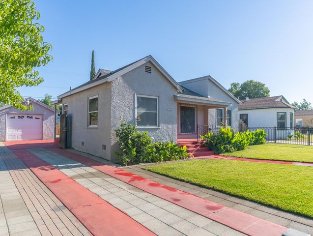 4764 E Nevada Ave Avenue, Fresno, CA 93702
