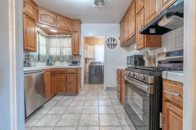 4764 E Nevada Ave Avenue, Fresno, CA 93702