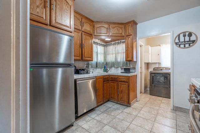 4764 E Nevada Ave Avenue, Fresno, CA 93702