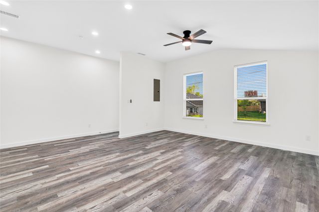 2212 Church Street A, Greenville, TX 75401