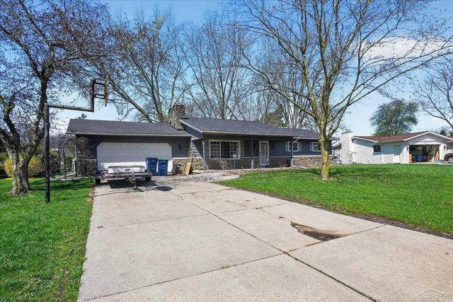 340 Winthrop Lane, Saginaw, MI 48638