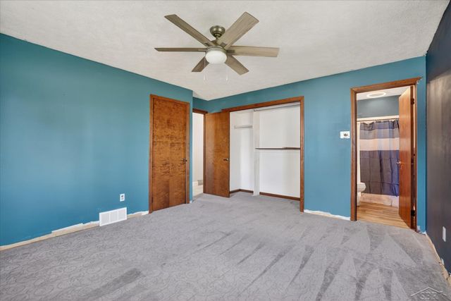 340 Winthrop Lane, Saginaw, MI 48638