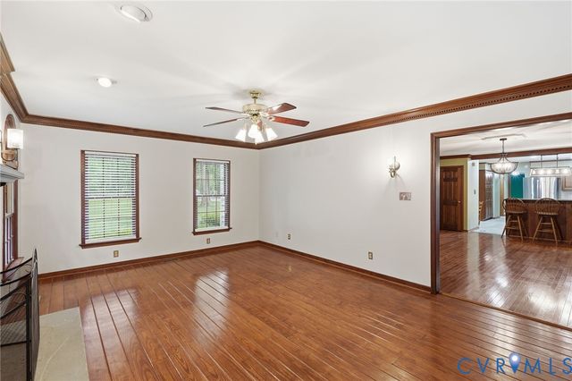 3162 Black Creek Dr, Mechanicsville, VA 23111