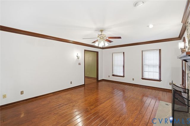3162 Black Creek Dr, Mechanicsville, VA 23111