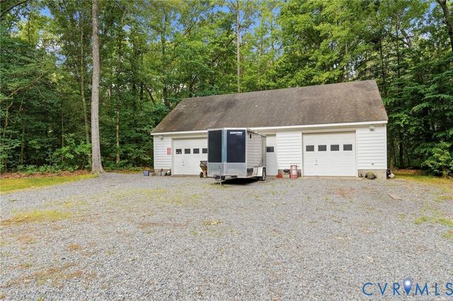 3162 Black Creek Dr, Mechanicsville, VA 23111