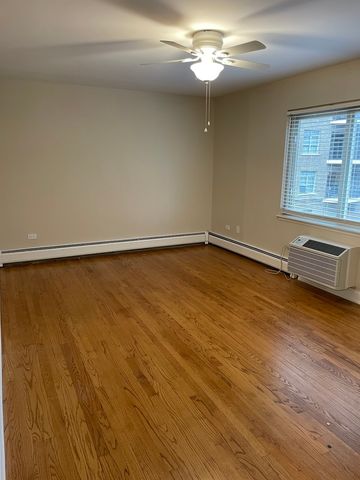 1 N CHESTNUT Avenue 2E, Arlington Heights, IL 60005