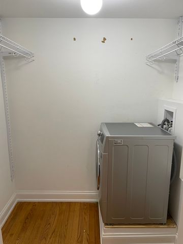 1 N CHESTNUT Avenue 2E, Arlington Heights, IL 60005