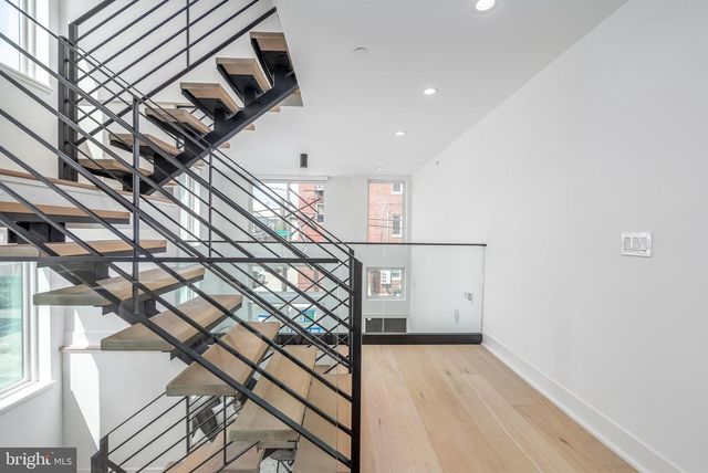 2616 E HAGERT ST, Philadelphia, PA 19125