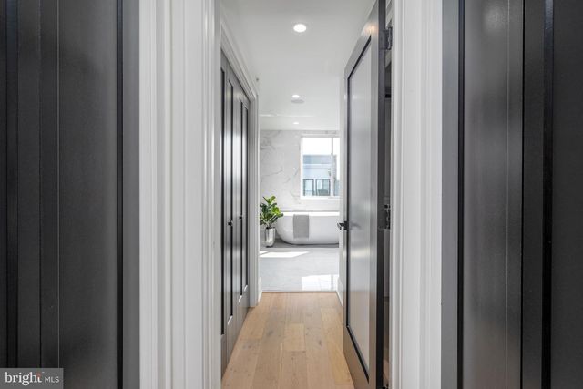 2616 E HAGERT ST, Philadelphia, PA 19125