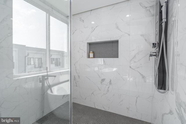 2616 E HAGERT ST, Philadelphia, PA 19125