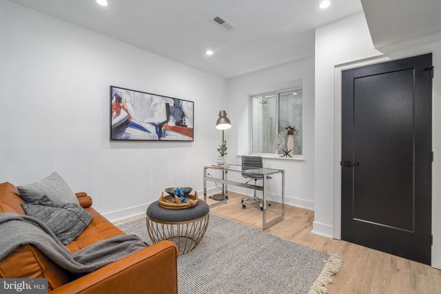 2616 E HAGERT ST, Philadelphia, PA 19125