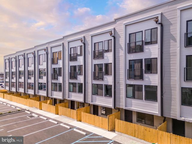 2616 E HAGERT ST, Philadelphia, PA 19125