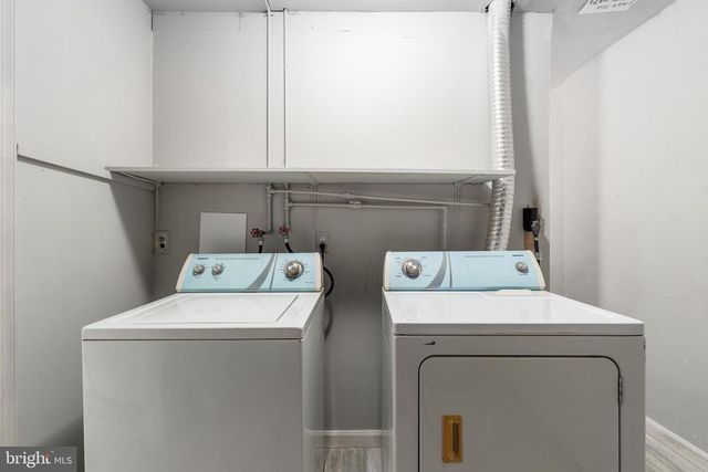 1248 BARNABY TER SE, Washington, DC 20032