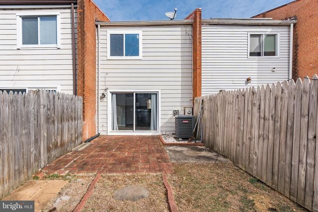 1248 BARNABY TER SE, Washington, DC 20032