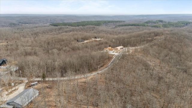 2440 Richland Harbor Rd, Waverly, TN 37185