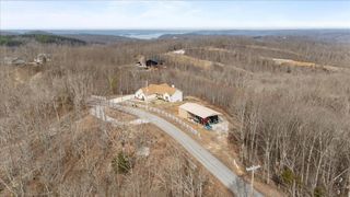 2440 Richland Harbor Rd, Waverly, TN 37185