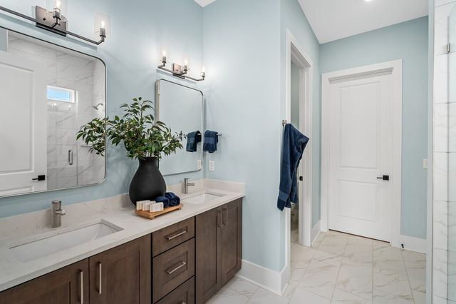 6161 Binns Lane, Hermitage, TN 37076