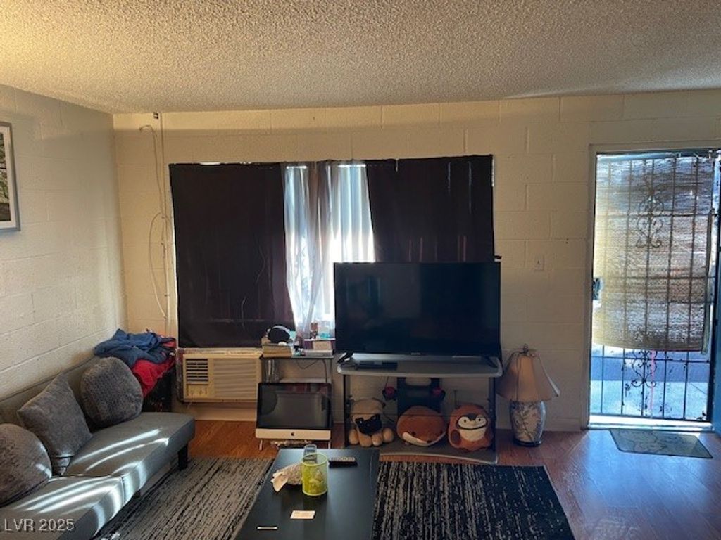 4600 University Center Drive 177, Las Vegas, NV 89119