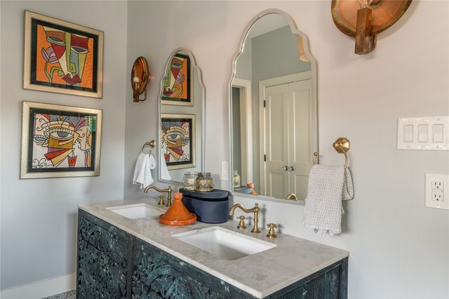 722 Tenna Loma Court, Dallas, TX 75208