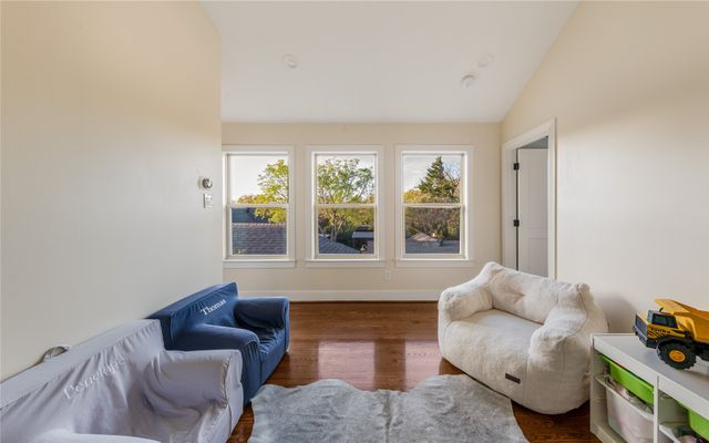 722 Tenna Loma Court, Dallas, TX 75208