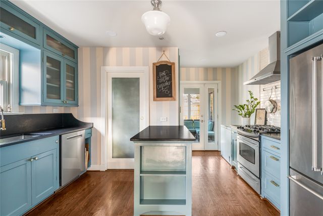 722 Tenna Loma Court, Dallas, TX 75208