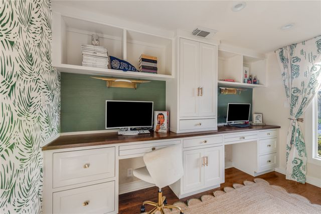 722 Tenna Loma Court, Dallas, TX 75208