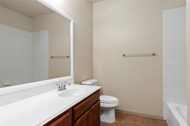 8734 Auburn Mane Drive, Tomball, TX 77375