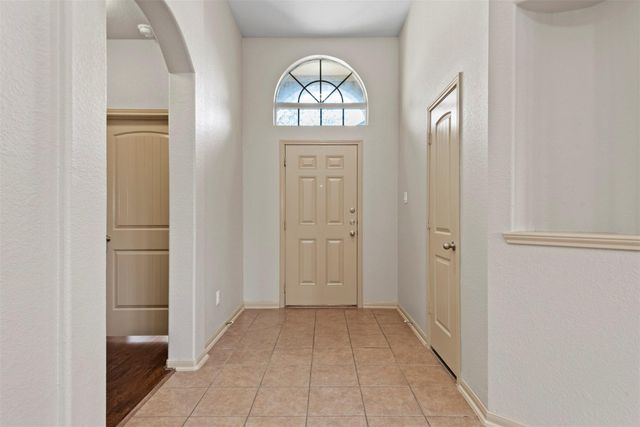 8734 Auburn Mane Drive, Tomball, TX 77375