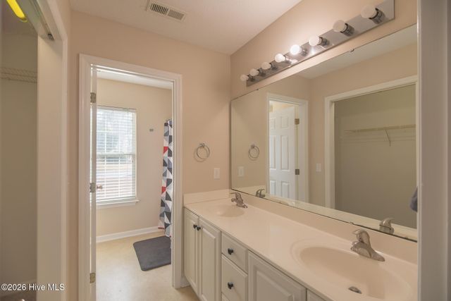 205 Hepworth Way, Wilmington, NC 28412