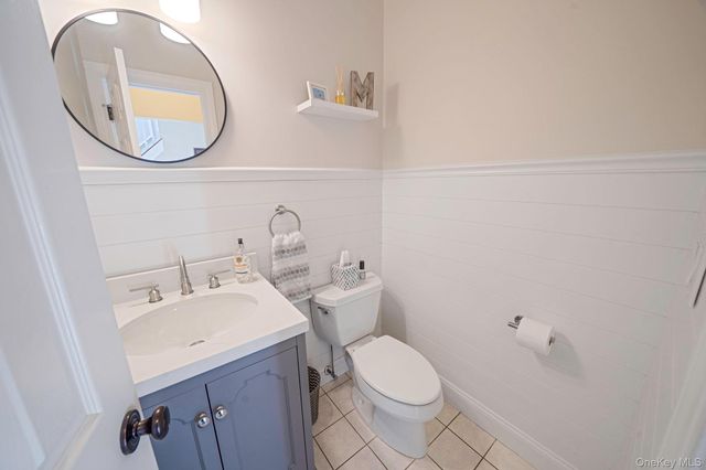 19 Sweetgum Lane, Miller Place, NY 11764