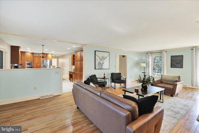 1635 MEADOWLARK RD, Reading, PA 19610