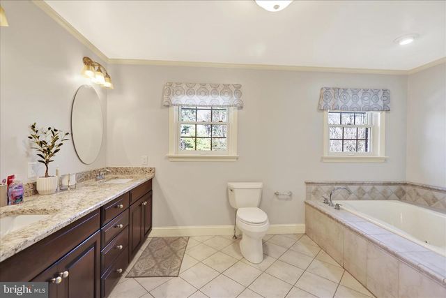 1635 MEADOWLARK RD, Reading, PA 19610