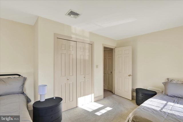 1635 MEADOWLARK RD, Reading, PA 19610