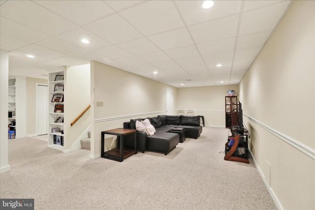 1635 MEADOWLARK RD, Reading, PA 19610