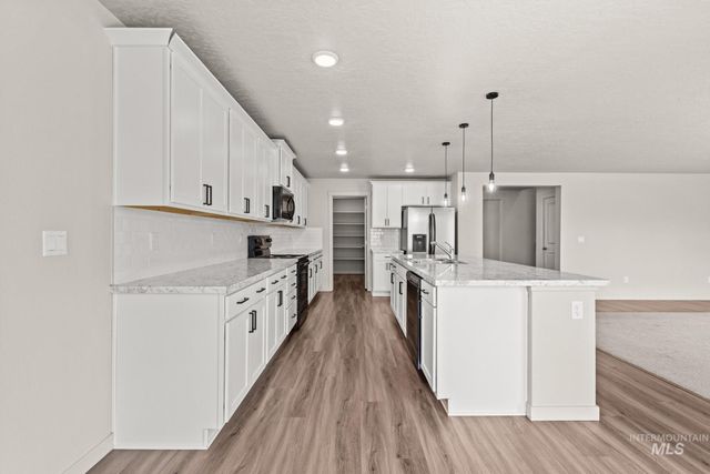 4065 E Eagle Ridge Drive, Nampa, ID 83686