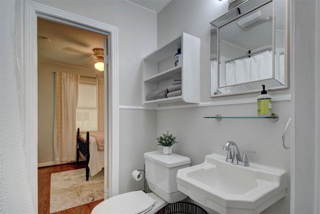 508 Turney ST, Smithville, TX 78957