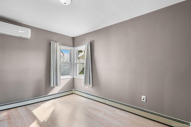 48 Daffodil Lane, Wantagh, NY 11793