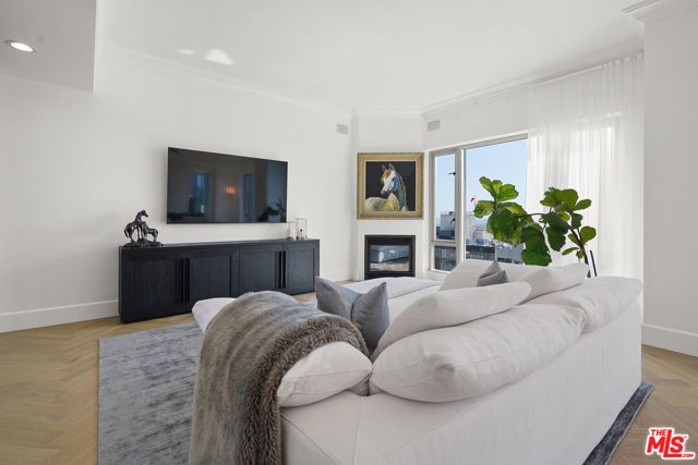 10727 Wilshire Boulevard 1801, Los Angeles, CA 90024