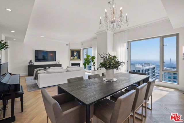 10727 Wilshire Boulevard 1801, Los Angeles, CA 90024