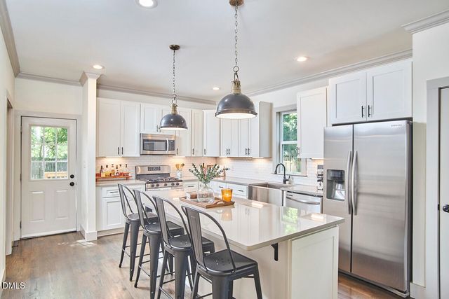 3 Maple Street, Raleigh, NC 27610