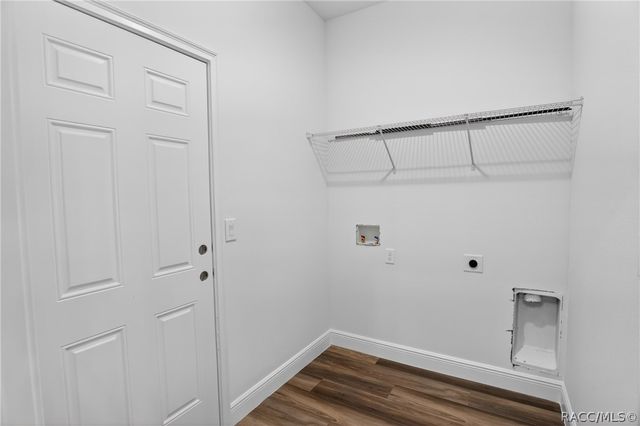 8125 N Maltese Drive, Citrus Springs, FL 34433
