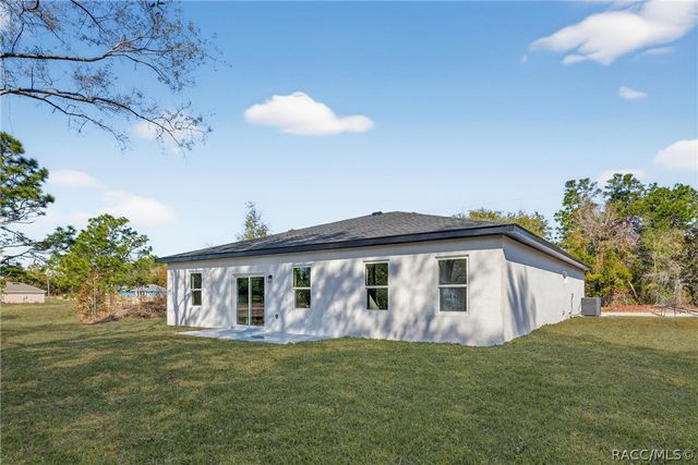 8125 N Maltese Drive, Citrus Springs, FL 34433