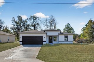 8125 N Maltese Drive, Citrus Springs, FL 34433