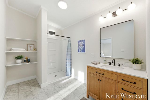 7976 10 Mile Road Ne, Cannon Twp, MI 49341