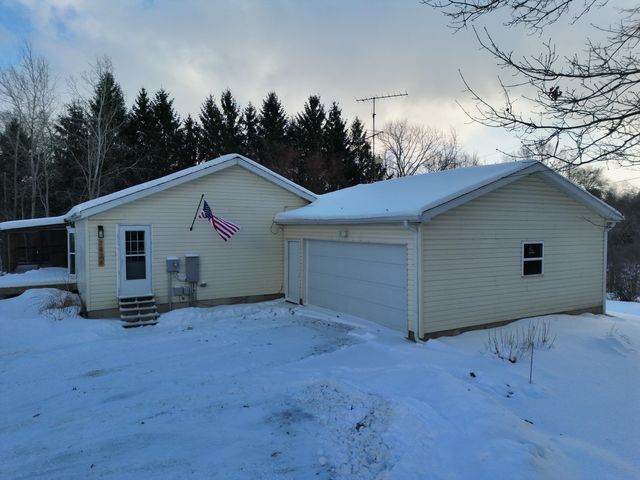 7976 10 Mile Road Ne, Cannon Twp, MI 49341