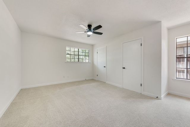 203 Sunset Court, Arlington, TX 76013