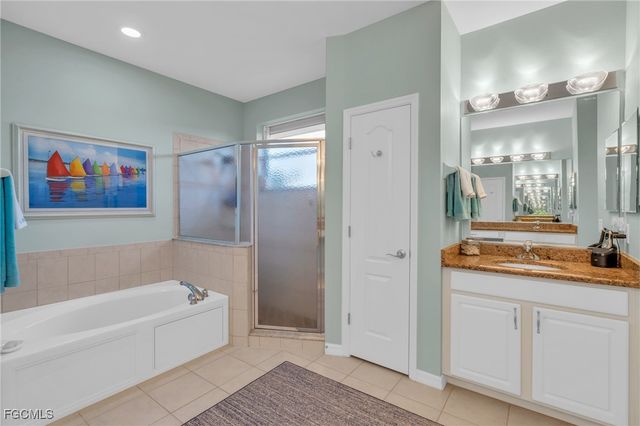 127 SW 53rd TER, Cape Coral, FL 33914