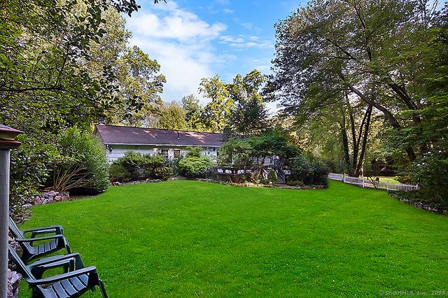 2180 Cross Highway, Fairfield, CT 06824