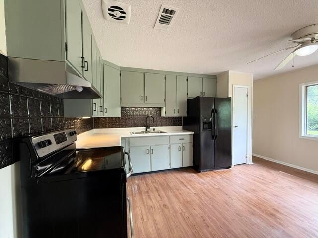 1107 Spruce, Leesville, LA 71446