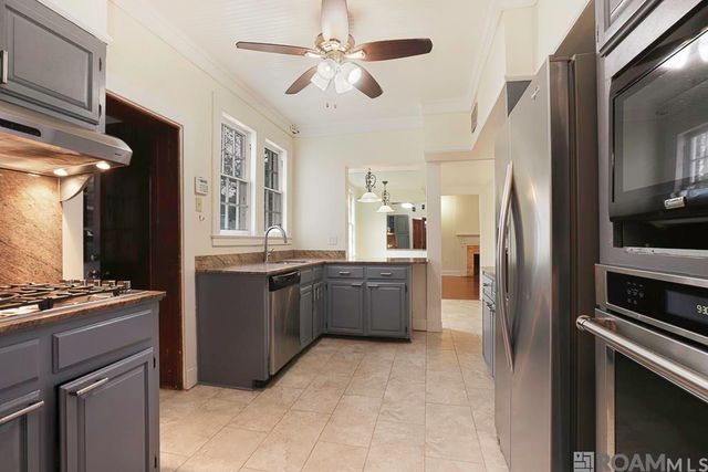 1233 Perkins Rd, Baton Rouge, LA 70806